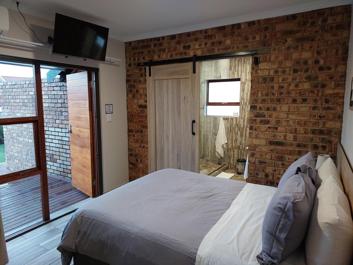 Twins Guest House Astoni Vanderbijlpark Kamer foto