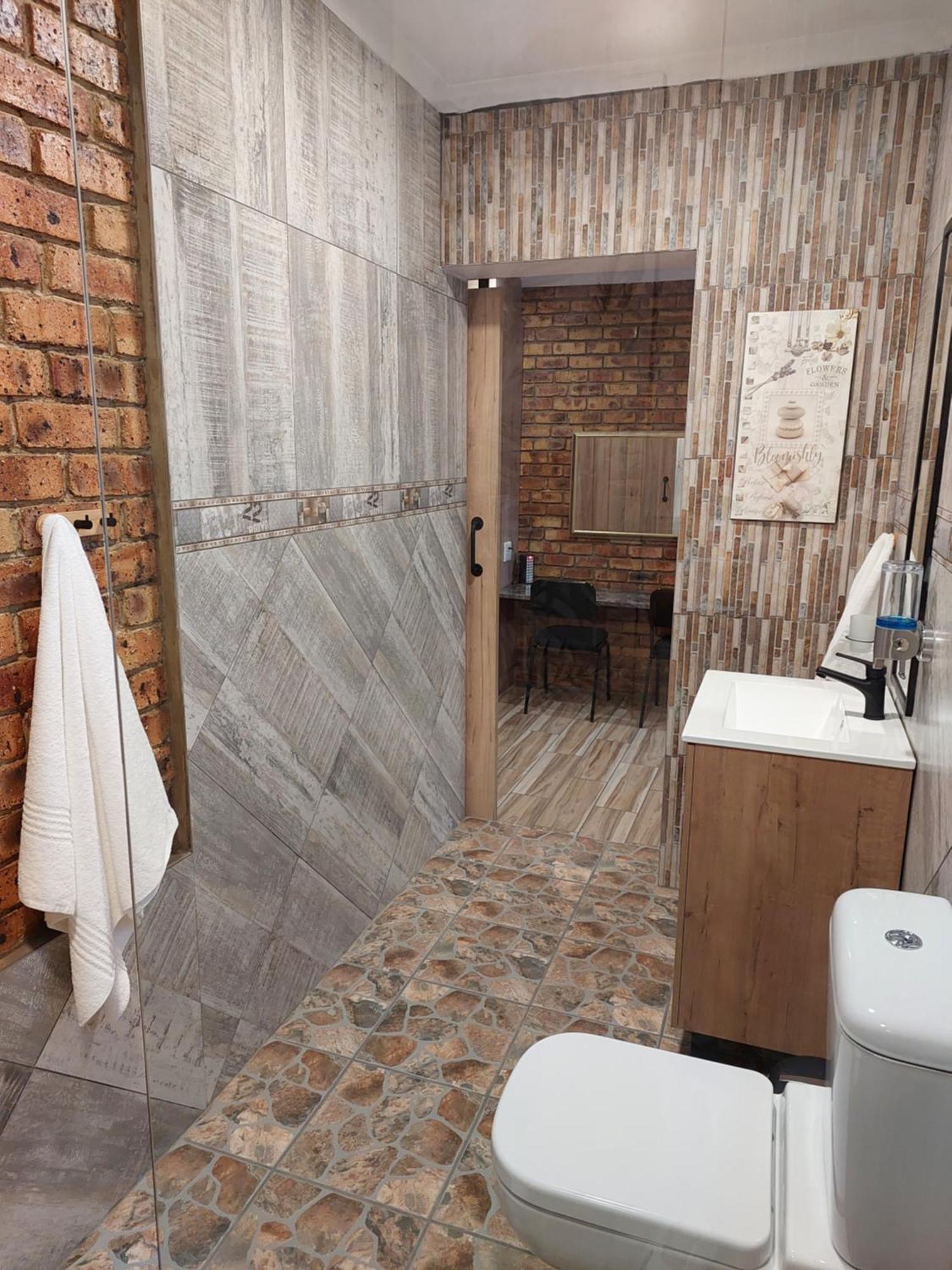 Twins Guest House Astoni Vanderbijlpark Kamer foto