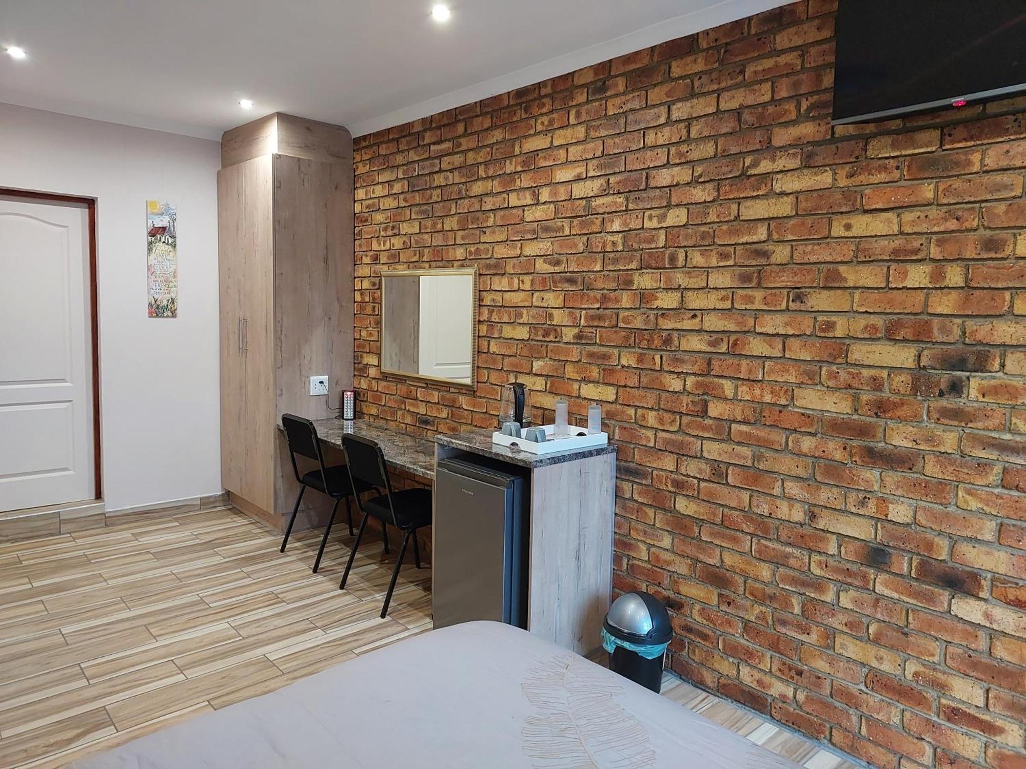 Twins Guest House Astoni Vanderbijlpark Kamer foto
